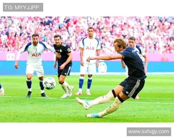 尤文图斯大胜拜仁4-0战术解析与比赛瞬间回顾