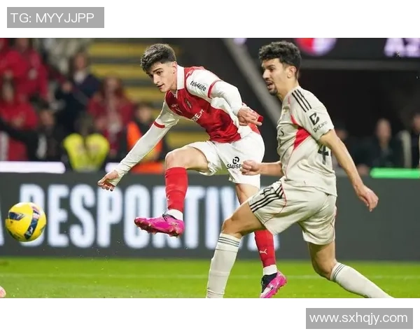 莱比锡狂胜本菲卡6-2神扑时刻引发争议判罚全场沸腾