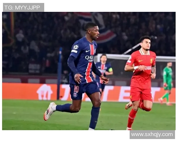 意甲激战巴黎圣日耳曼凭点球险胜曼联转会传闻引发热议