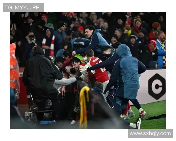 友谊赛阿森纳逆转曼城红牌争议引发全场热议与点评