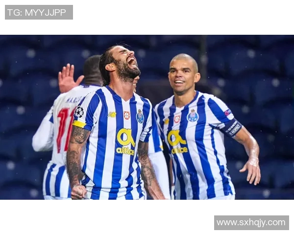 德甲激战本菲卡与波尔图战成平局乌龙球引发全场狂欢与十大精彩进球回顾