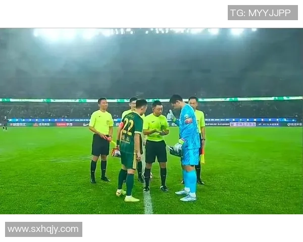 中超激战莱比锡逆转多特蒙德引发争议判罚全场沸腾 中超激战莱比锡逆转多特蒙德引发争议判罚全场沸腾