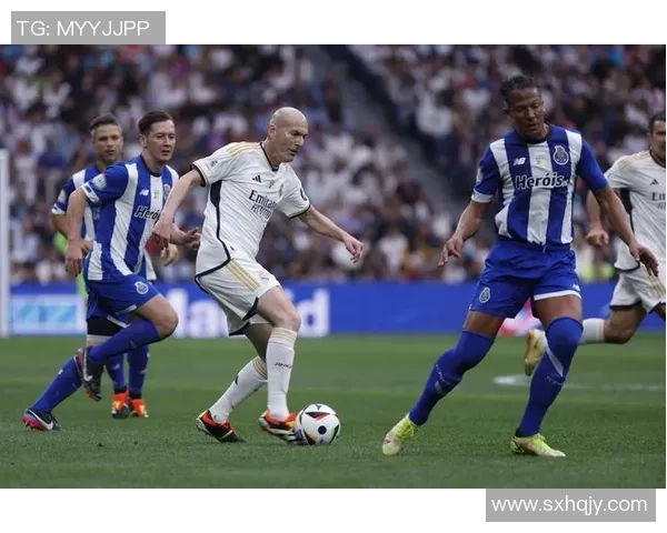 欧联杯精彩对决波尔图与皇马战成平局乌龙球成比赛转折点