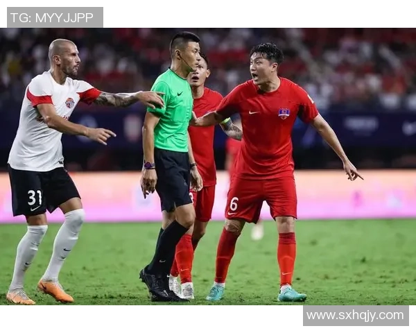 中超热刺遭那不勒斯3球横扫帽子戏法引发争议判罚热议